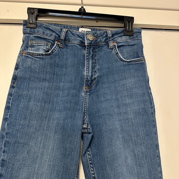 Urban Outfitters BDG Flare Jeans Sz 26 - Picture 7 of 8